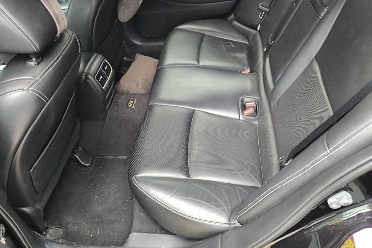 Used Infiniti Q50L 2015 2.0T Enjoyment Edition Left Rear Seat