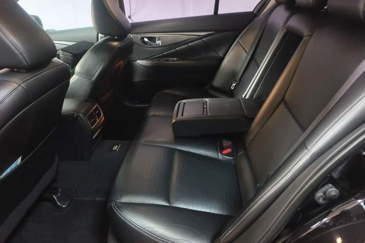 Used Infiniti Q50L 2015 2.0T Sport Edition Left Rear Seat