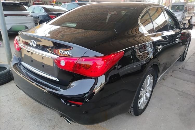 Used Infiniti Q50L 2015 2.0T Enjoyment Edition Rear Right 45 Deg