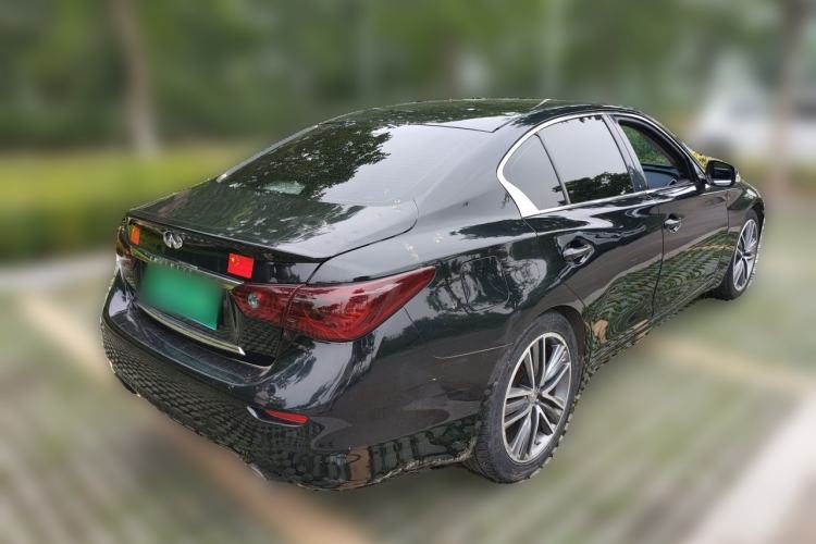 Used Infiniti Q50L 2015 2.0T Sport Edition Rear Right 45 Deg