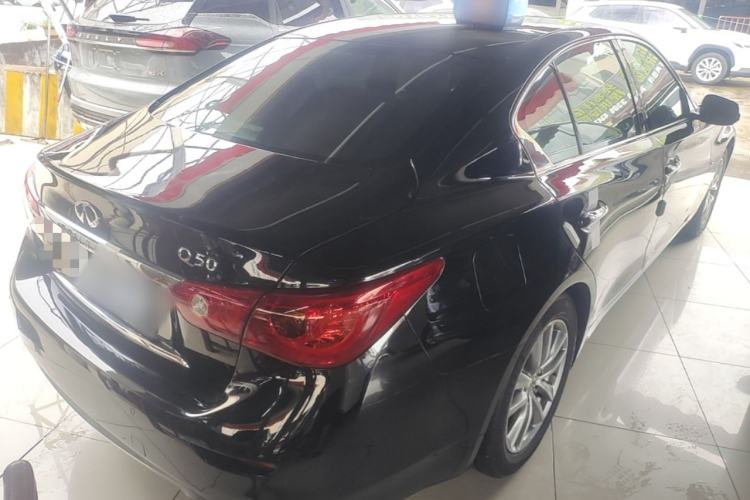 Used Infiniti Q50L 2015 2.0T Enjoyment Edition Rear Right 45 Deg