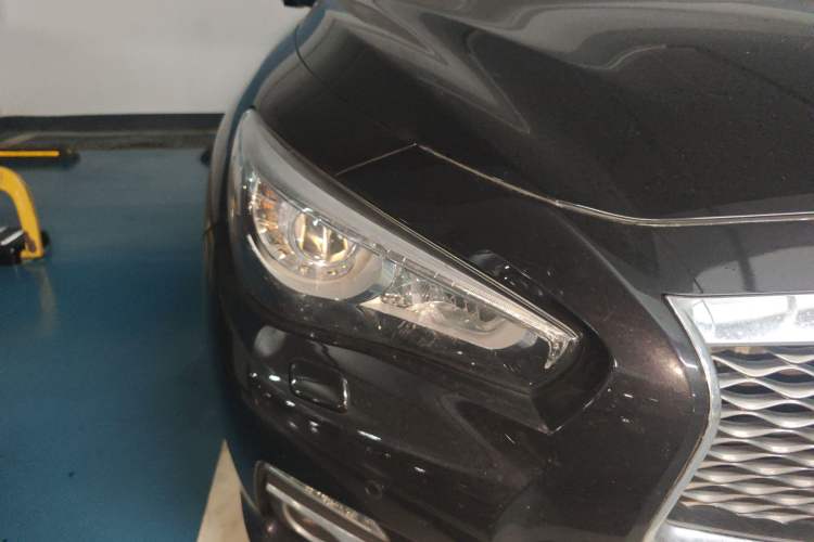 Used Infiniti Q50L 2015 2.0T Enjoyment Edition Right Front Headlight