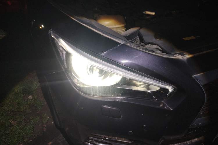 Used Infiniti Q50L 2015 2.0T Enjoyment Edition Right Front Headlight