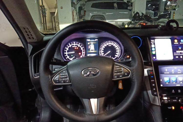 Used Infiniti Q50L 2015 2.0T Enjoyment Edition Steering Wheel