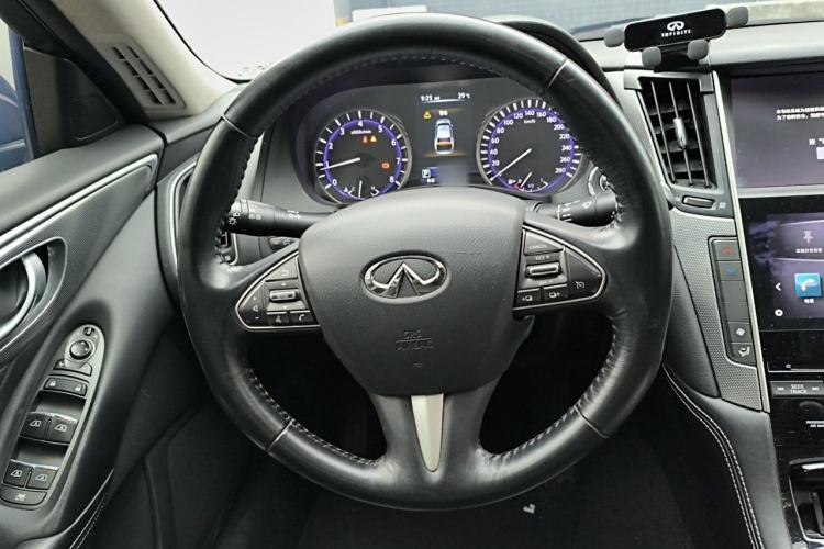 Used Infiniti Q50L 2015 2.0T Enjoyment Edition Steering Wheel