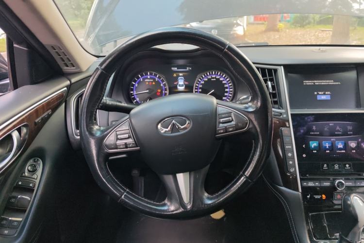 Used Infiniti Q50L 2015 2.0T Luxury Edition Steering Wheel