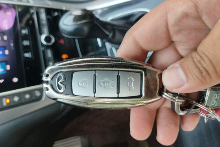 Used Infiniti Q50L 2015 2.0T Sport Edition Vehicle Key