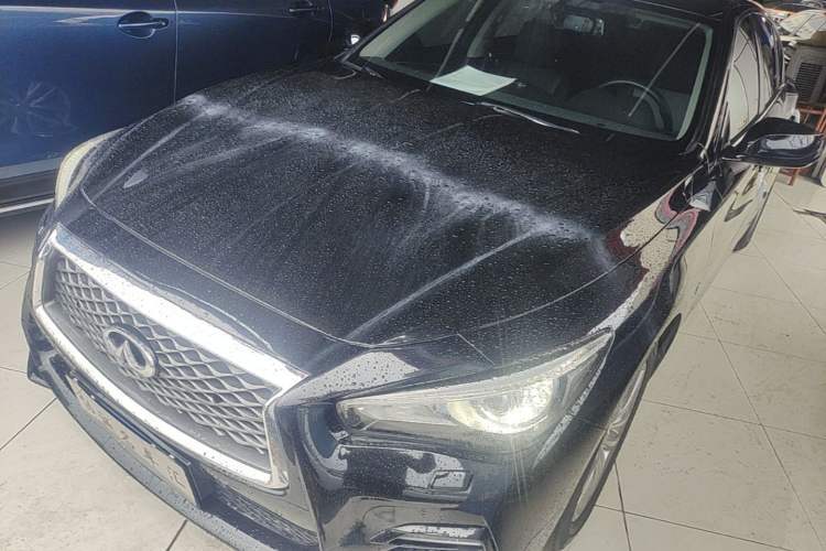 Used Infiniti Q50L 2015 2.0T Enjoyment Edition Guazi used car, China used car export, Used car for sale, Used cars, Cheapest cars for sale