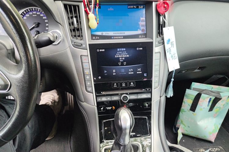 Used Infiniti Q50L 2015 2.0T Sport Edition Audio And AC Panel