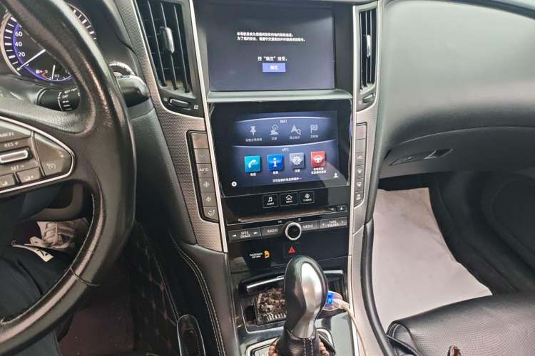 Used Infiniti Q50L 2015 2.0T Enjoyment Edition Audio And AC Panel