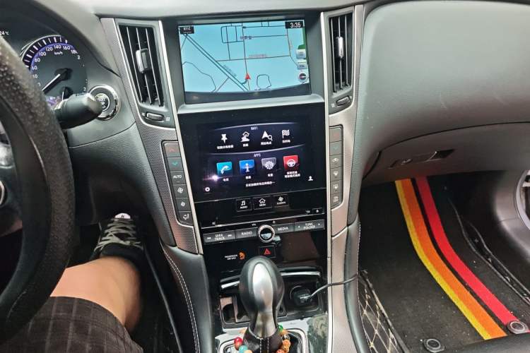 Used Infiniti Q50L 2015 2.0T Enjoyment Edition Audio And AC Panel