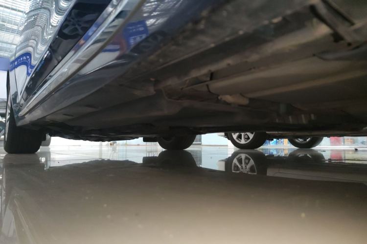 Used Infiniti Q50L 2015 2.0T Enjoyment Edition Chassis Rear Left