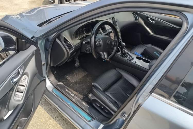 Used Infiniti Q50L 2015 2.0T Sport Edition Driver Seat
