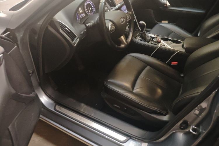 Used Infiniti Q50L 2015 2.0T Enjoyment Edition Driver Seat