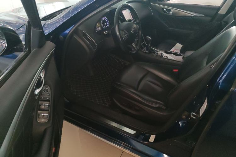 Used Infiniti Q50L 2015 2.0T Enjoyment Edition Driver Seat