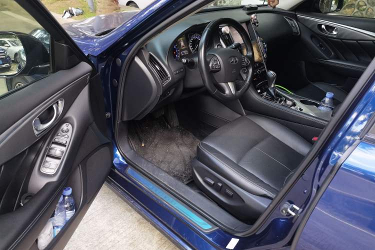 Used Infiniti Q50L 2015 2.0T Comfort Edition Driver Seat