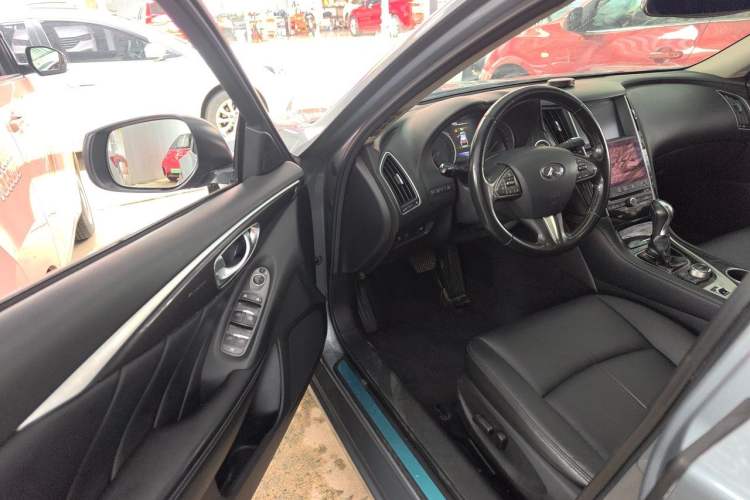 Used Infiniti Q50L 2015 2.0T Comfort Edition Driver Seat