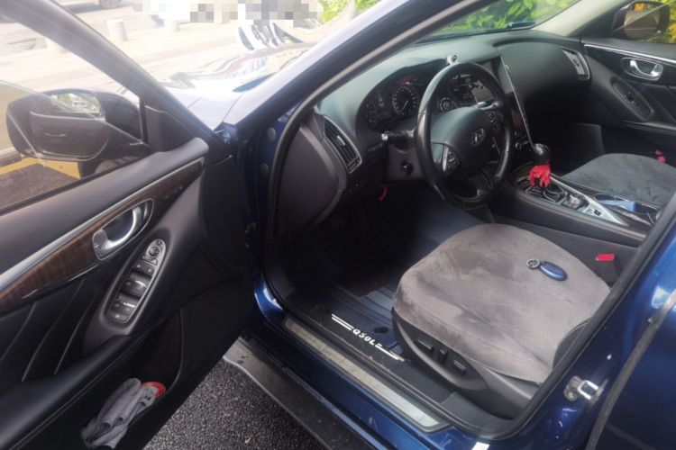 Used Infiniti Q50L 2015 2.0T Luxury Edition Driver Seat