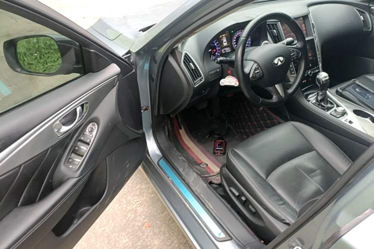 Used Infiniti Q50L 2015 2.0T Enjoyment Edition Driver Seat