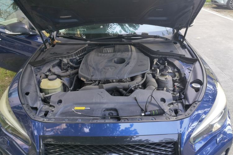 Used Infiniti Q50L 2015 2.0T Comfort Edition Engine Bay
