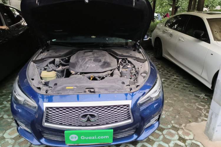 Used Infiniti Q50L 2015 2.0T Enjoyment Edition Engine Bay Left