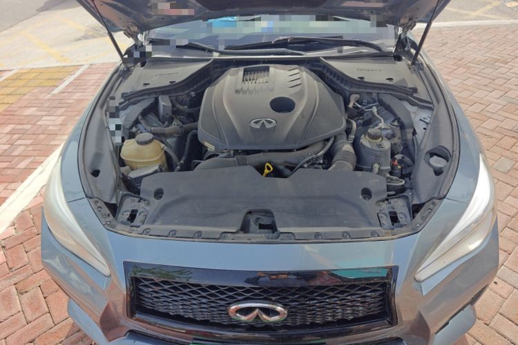 Used Infiniti Q50L 2015 2.0T Comfort Edition Engine Bay