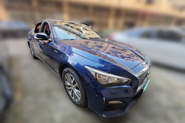 Used Infiniti Q50L 2015 2.0T Enjoyment Edition Front Right 45 Deg