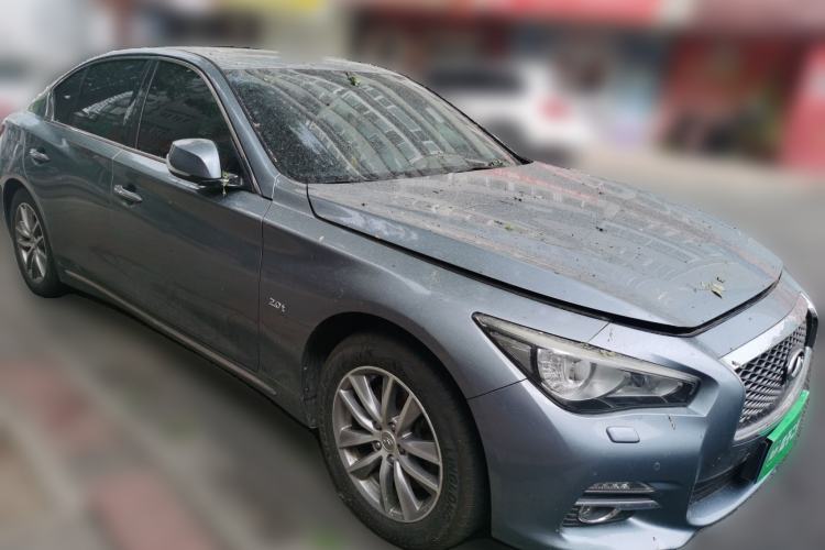 Used Infiniti Q50L 2015 2.0T Enjoyment Edition Front Right 45 Deg