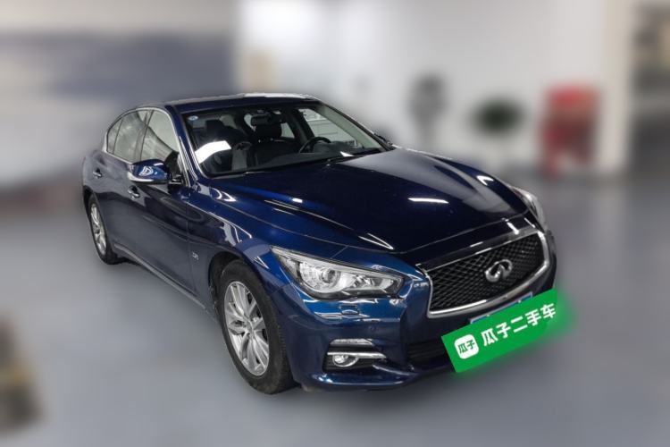 Used Infiniti Q50L 2015 2.0T Enjoyment Edition Front Right 45 Deg