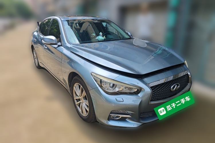 Used Infiniti Q50L 2015 2.0T Enjoyment Edition Front Right 45 Deg