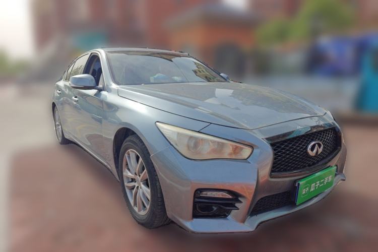 Used Infiniti Q50L 2015 2.0T Comfort Edition Front Right 45 Deg
