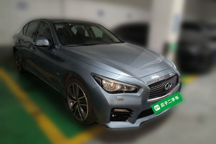 Used Infiniti Q50L 2015 2.0T Enjoyment Edition Front Right 45 Deg
