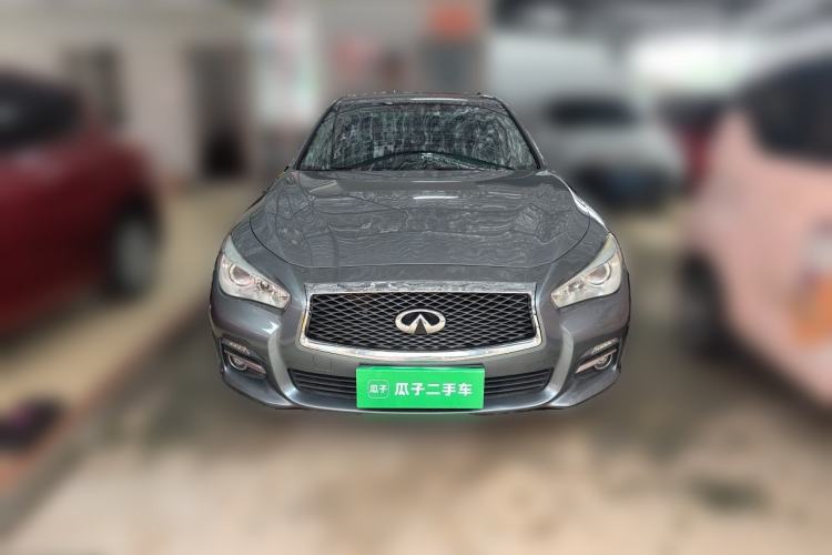 Used Infiniti Q50L 2015 2.0T Comfort Edition Front Right 45 Deg