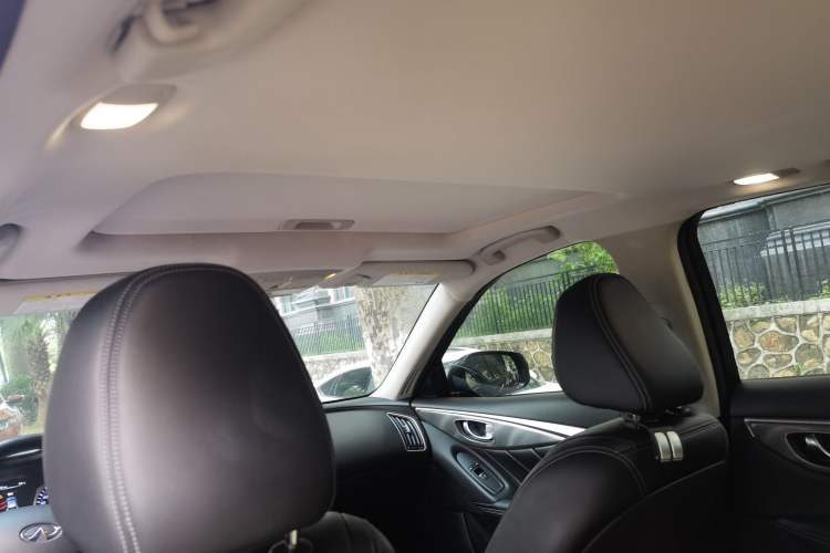 Used Infiniti Q50L 2015 2.0T Comfort Edition Headliner