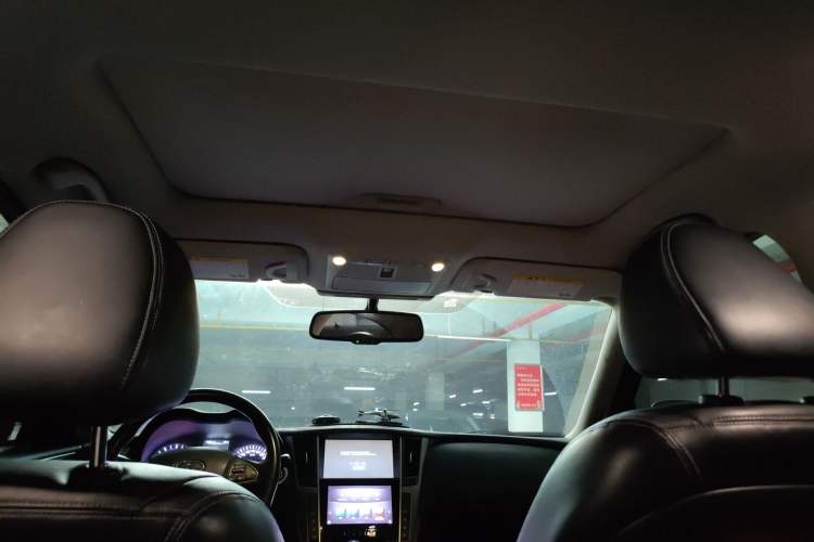 Used Infiniti Q50L 2015 2.0T Enjoyment Edition Headliner