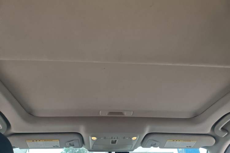 Used Infiniti Q50L 2015 2.0T Enjoyment Edition Headliner