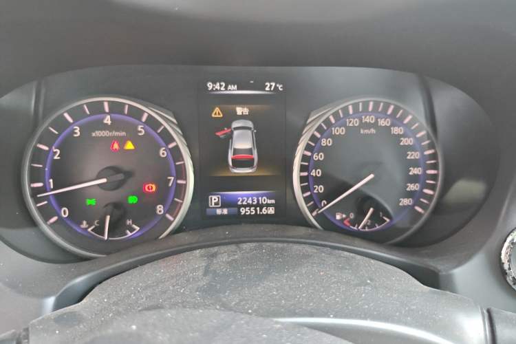Used Infiniti Q50L 2015 2.0T Enjoyment Edition Instrument Cluster