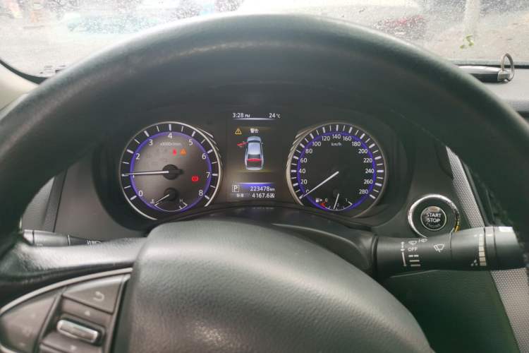 Used Infiniti Q50L 2015 2.0T Enjoyment Edition Instrument Cluster