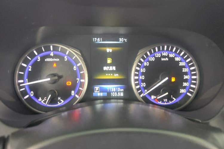 Used Infiniti Q50L 2015 2.0T Comfort Edition Instrument Cluster