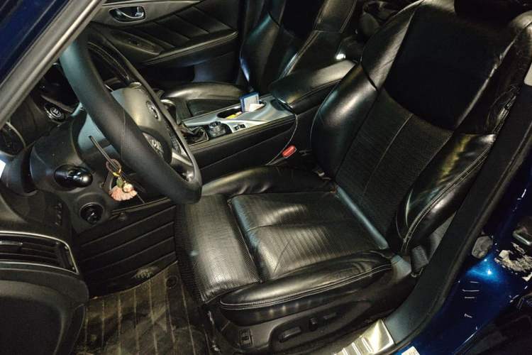 Used Infiniti Q50L 2015 2.0T Sport Edition Left Front Seat