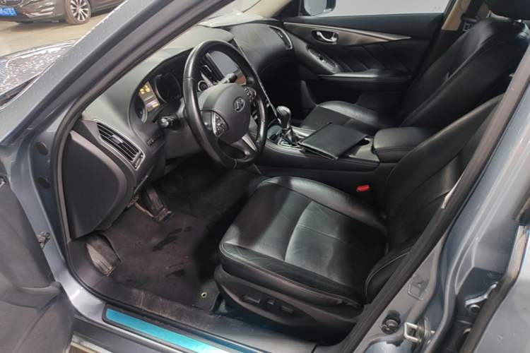 Used Infiniti Q50L 2015 2.0T Enjoyment Edition Left Front Seat