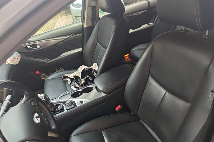 Used Infiniti Q50L 2015 2.0T Enjoyment Edition Left Front Seat
