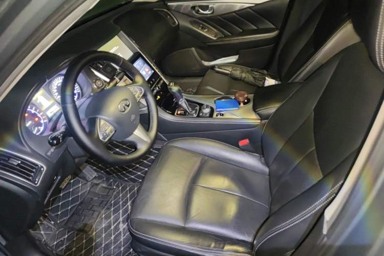 Used Infiniti Q50L 2015 2.0T Enjoyment Edition Left Front Seat