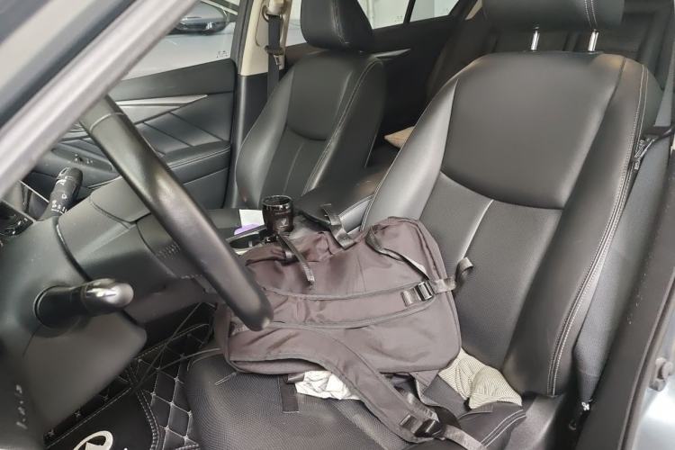 Used Infiniti Q50L 2015 2.0T Enjoyment Edition Left Front Seat
