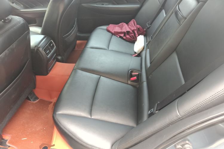 Used Infiniti Q50L 2015 2.0T Comfort Edition Left Rear Seat