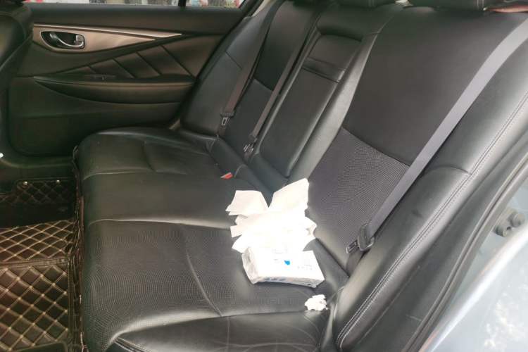 Used Infiniti Q50L 2015 2.0T Enjoyment Edition Left Rear Seat