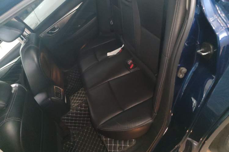 Used Infiniti Q50L 2015 2.0T Enjoyment Edition Left Rear Seat