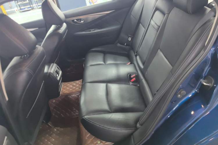 Used Infiniti Q50L 2015 2.0T Enjoyment Edition Left Rear Seat