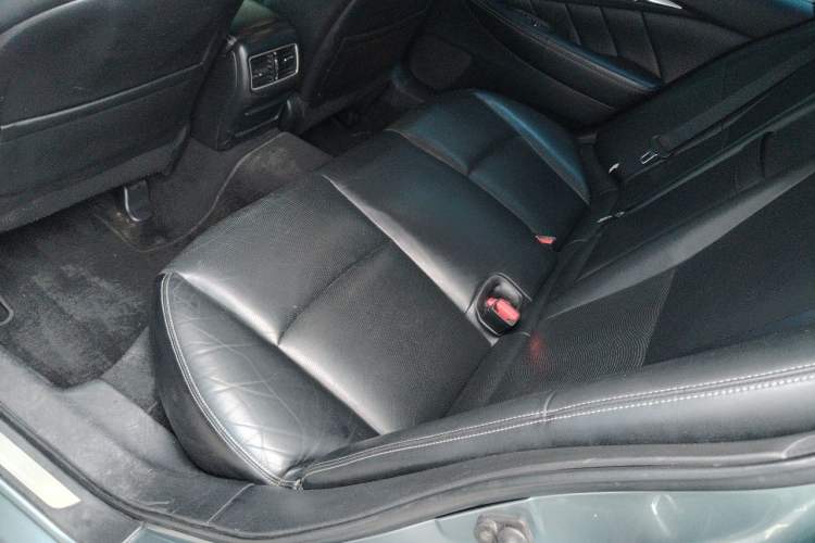 Used Infiniti Q50L 2015 2.0T Enjoyment Edition Left Rear Seat