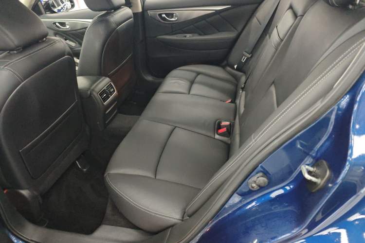 Used Infiniti Q50L 2015 2.0T Enjoyment Edition Left Rear Seat